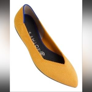 NEW Rothy’s The Point Flats in Marigold
